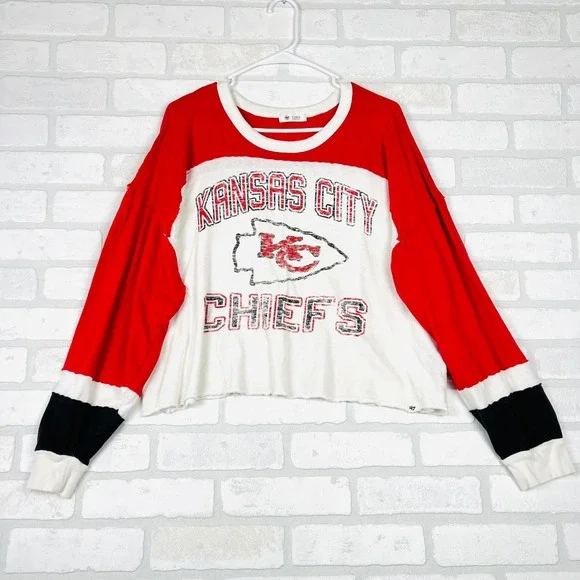 47 Brand Kansas City Chiefs Cropped Long Sleeve Colorblock Shirt Red White XL - Picture 2 of 16